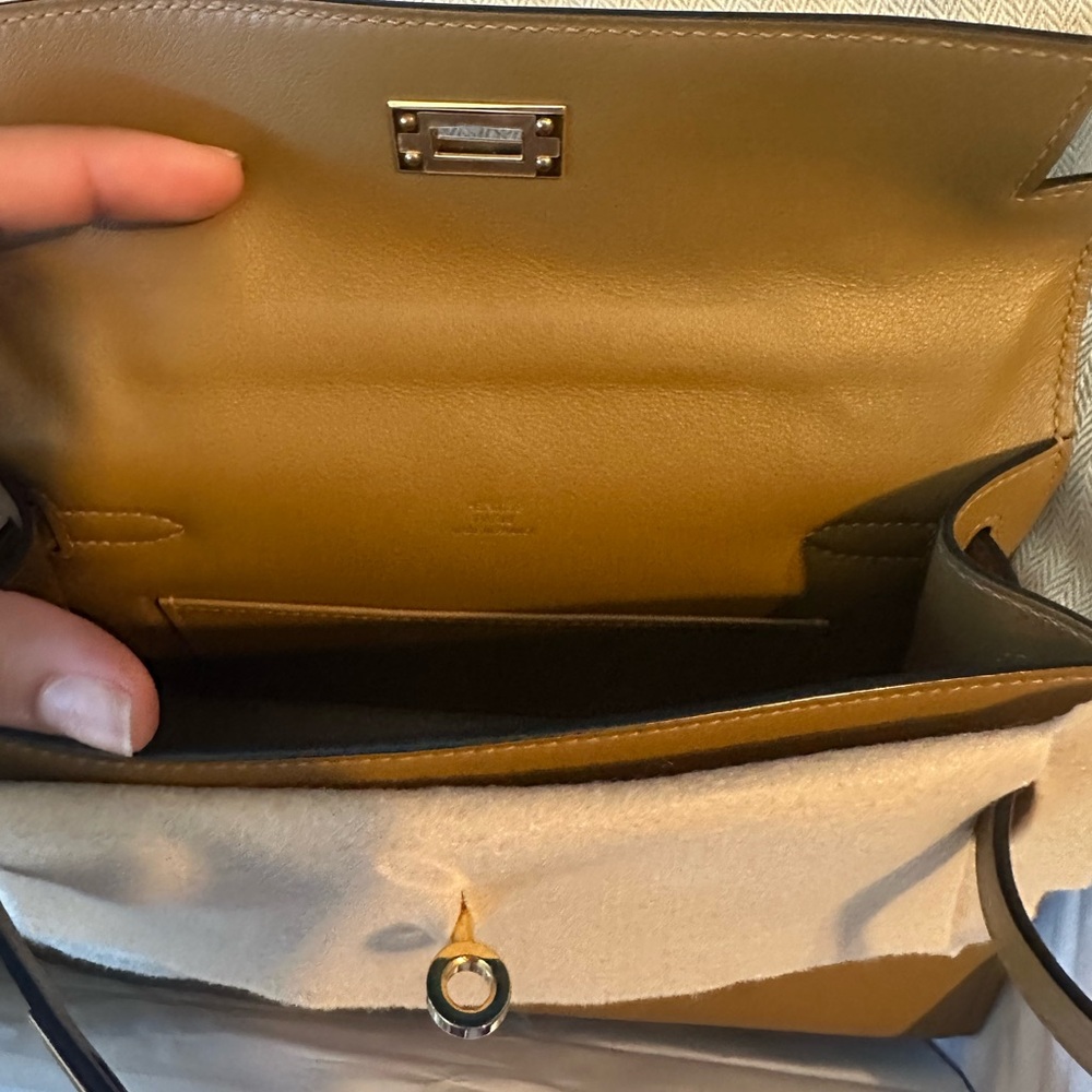 HERMES MINI KELLY POSHETE ✨ - Picture 8 of 11